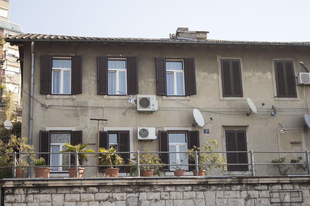 Apartment Tessa غييكا المظهر الخارجي الصورة