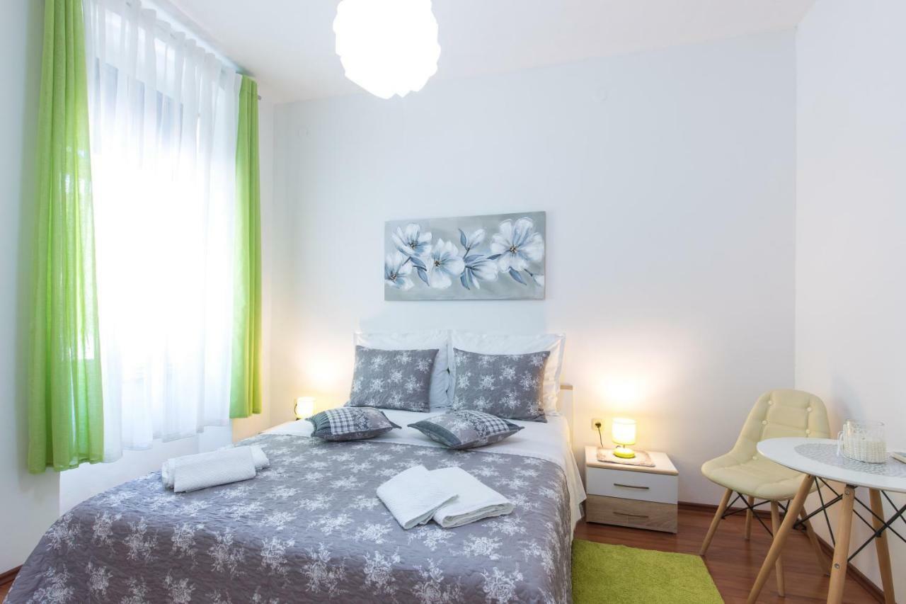Apartment Tessa غييكا المظهر الخارجي الصورة